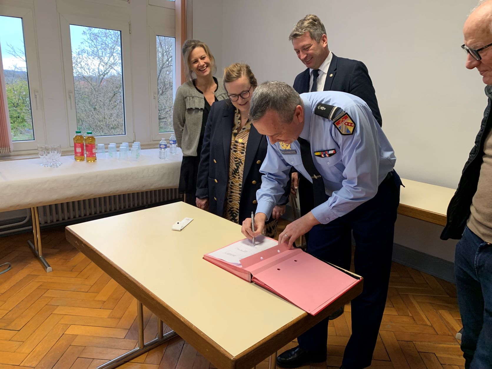 Signature d'une convention pour l'accueil des femmes victimes de ...